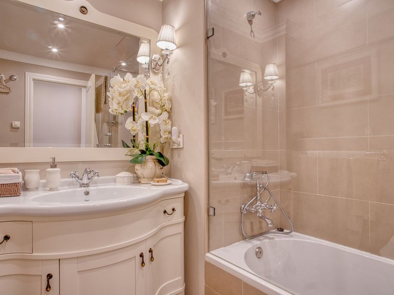 Villa for Sale in Marbella, Malaga 20