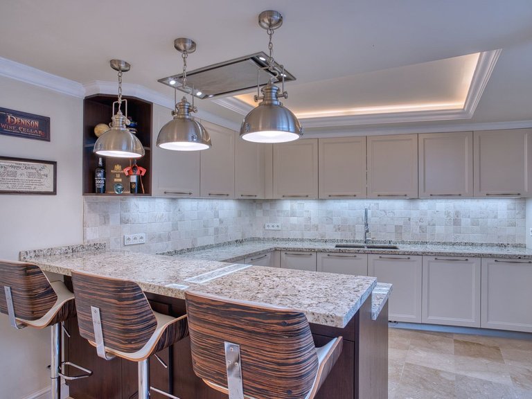 Villa for Sale in Marbella, Malaga 29
