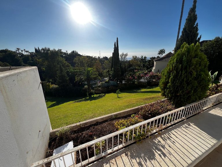 Apartment for Sale in The Golden Mile, Malaga 23