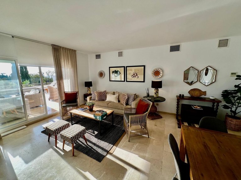 Apartment for Sale in The Golden Mile, Malaga 6
