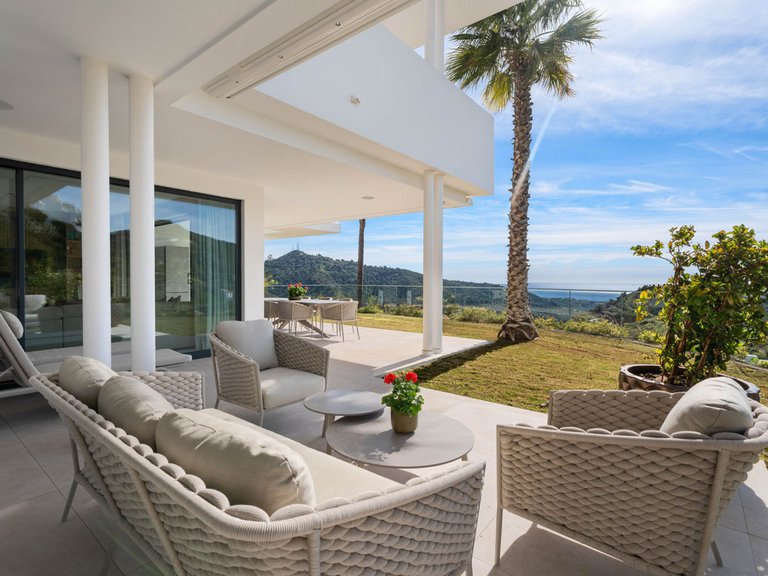 Apartment for Sale in Ojén, Malaga 12