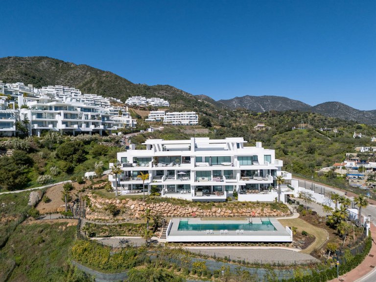 Apartment for Sale in Ojén, Malaga 14