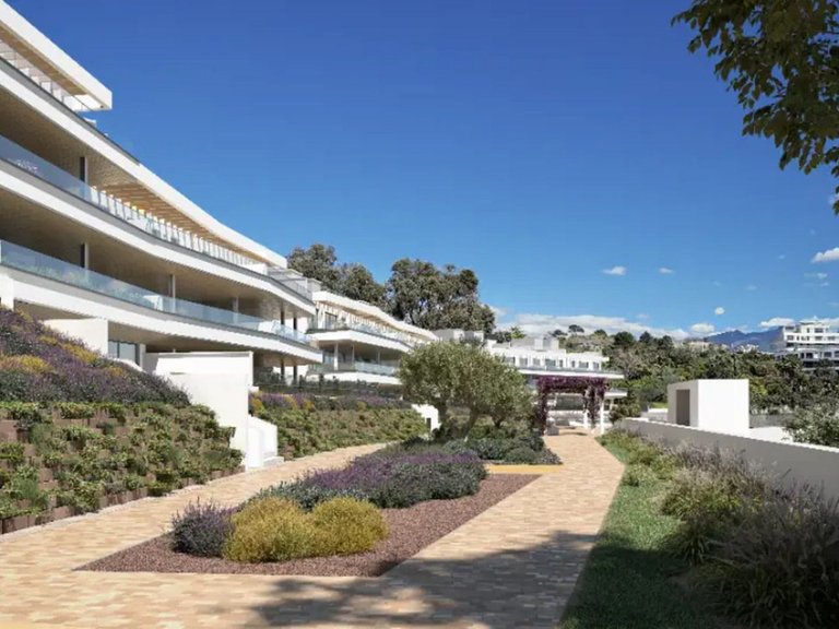 Apartment for Sale in Costa del Sol Estepona, Malaga 1