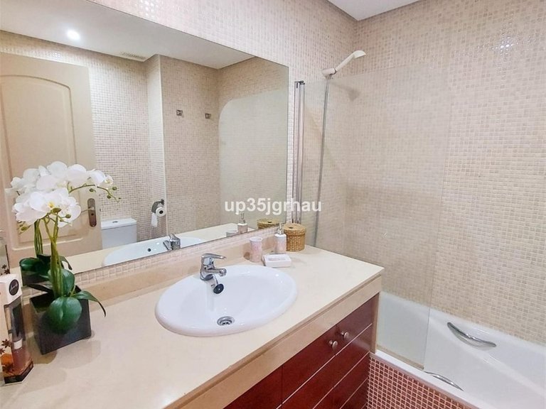 Apartment for Sale in Estepona, Malaga 15