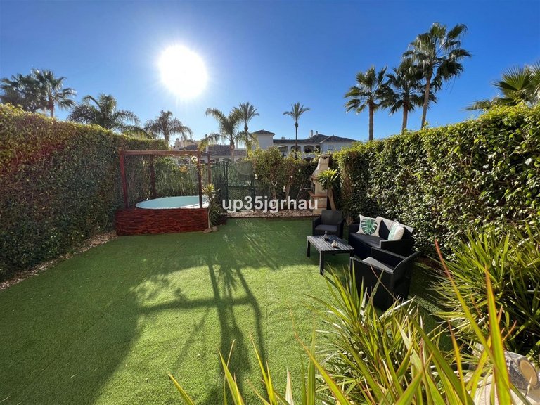 Apartment for Sale in Estepona, Malaga 23