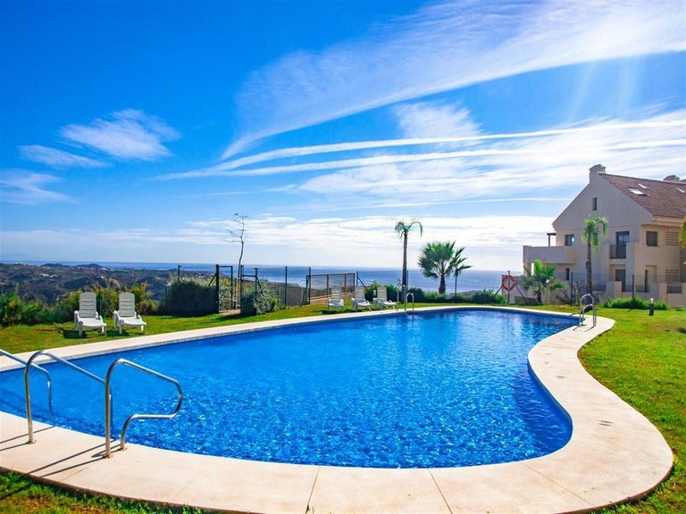 Apartment for Sale in La Cala, Malaga 10