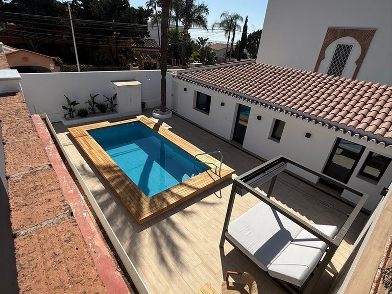 Villa for Sale in Costabella, Malaga 16