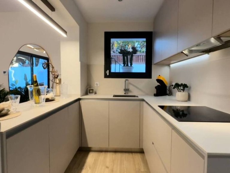 Villa for Sale in Costabella, Malaga 9