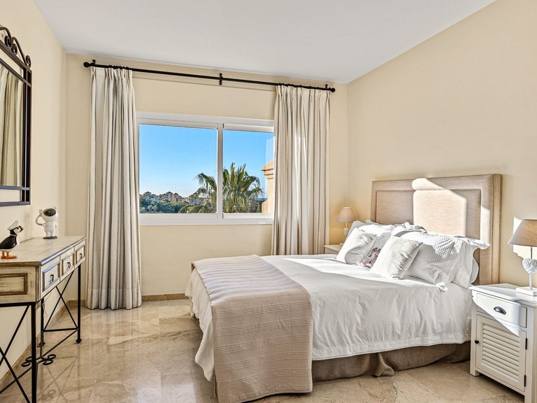 Apartment for Sale in Elviria, Malaga 13
