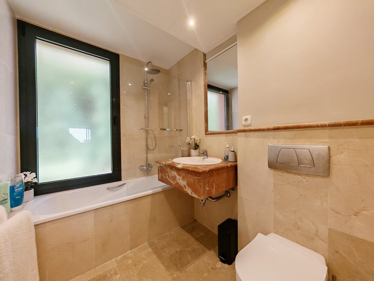 Apartment for Sale in Mijas Costa, Malaga 13