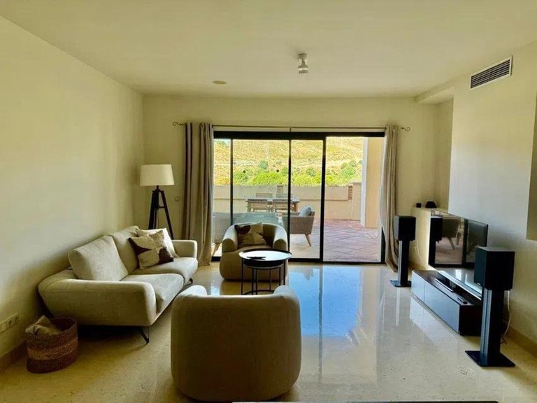 Apartment for Sale in Benahavís, Malaga 4