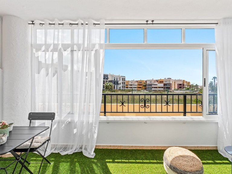Apartment for Sale in Playa Flamenca, Alicante 24