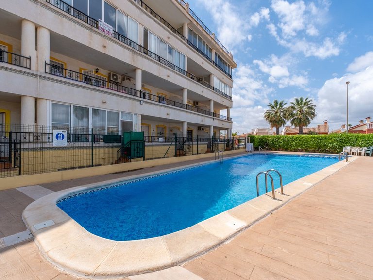Apartment for Sale in Playa Flamenca, Alicante 29