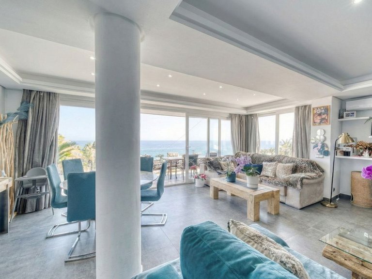 Villa for Sale in Costa del Sol Estepona, Malaga 14