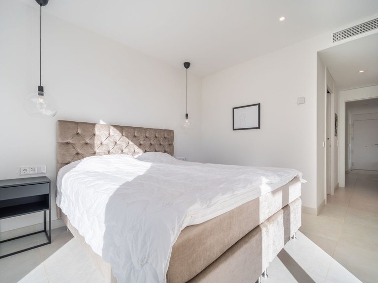 Apartment for Sale in Fuengirola, Malaga 15