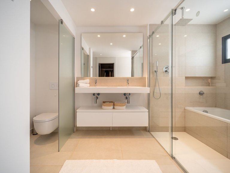 Apartment for Sale in Fuengirola, Malaga 18
