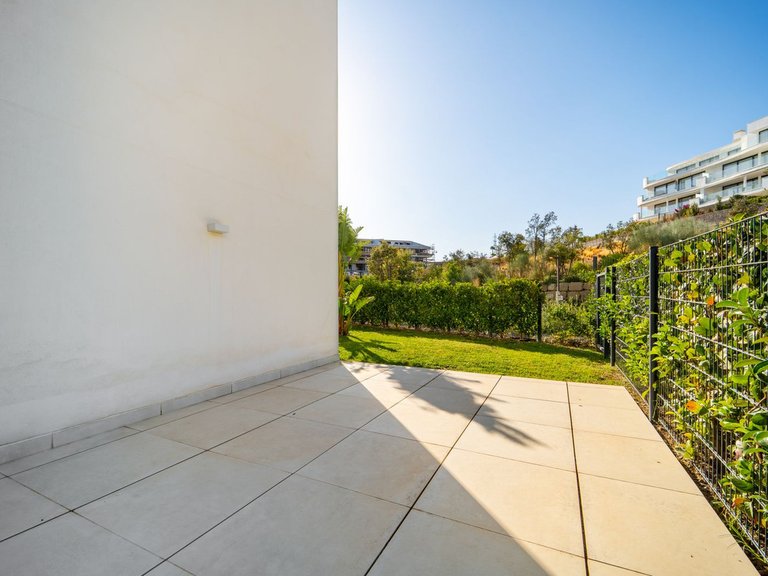 Apartment for Sale in Fuengirola, Malaga 25
