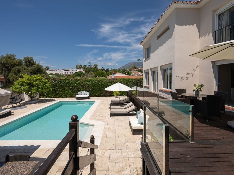 Villa for Sale in Río Real, Malaga 14