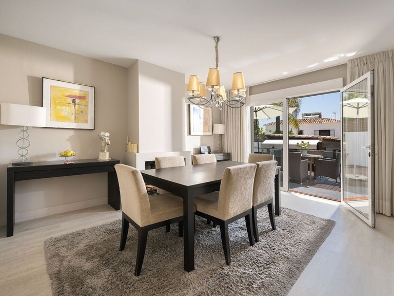 Villa for Sale in Río Real, Malaga 22