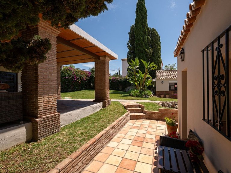 Villa for Sale in Río Real, Malaga 49