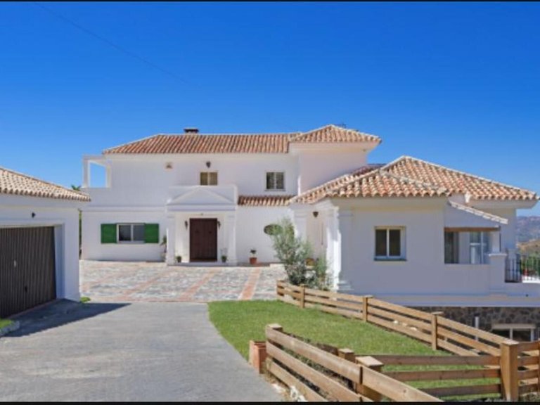 Villa for Sale in Costa del Sol Mijas, Malaga 27