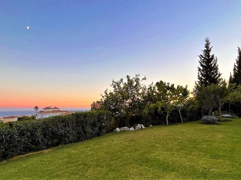 Apartment for Sale in Costa del Sol, Mijas Costa, Malaga 12