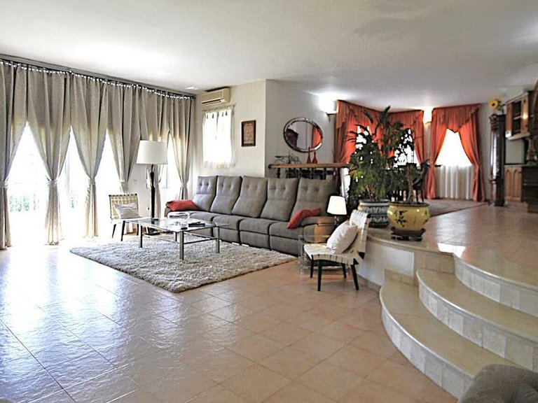 Apartment for Sale in Costa del Sol, Mijas Costa, Malaga 5