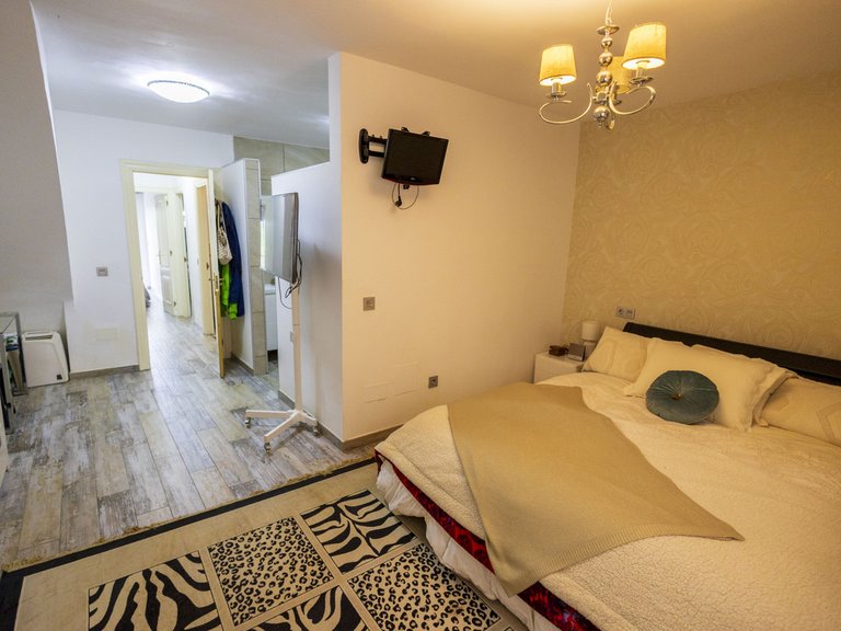 Villa for Sale in Estepona, Malaga 14