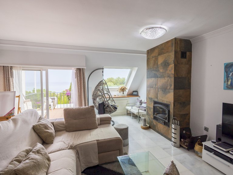 Villa for Sale in Estepona, Malaga 3
