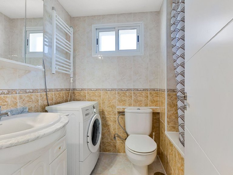 Apartment for Sale in Benalmadena Costa, Malaga 14