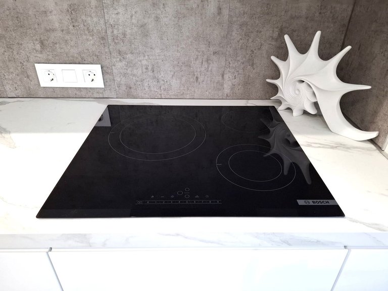 Apartment for Sale in Nueva Andalucía, Malaga 16