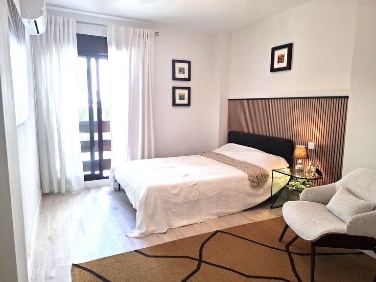 Apartment for Sale in Nueva Andalucía, Malaga 27