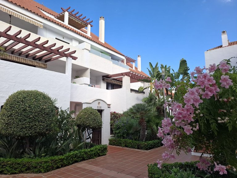 Apartment for Sale in Nueva Andalucía, Malaga 36