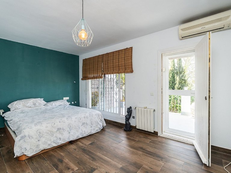 Villa for Sale in Costa del Sol Rio Real Golf, Malaga 14