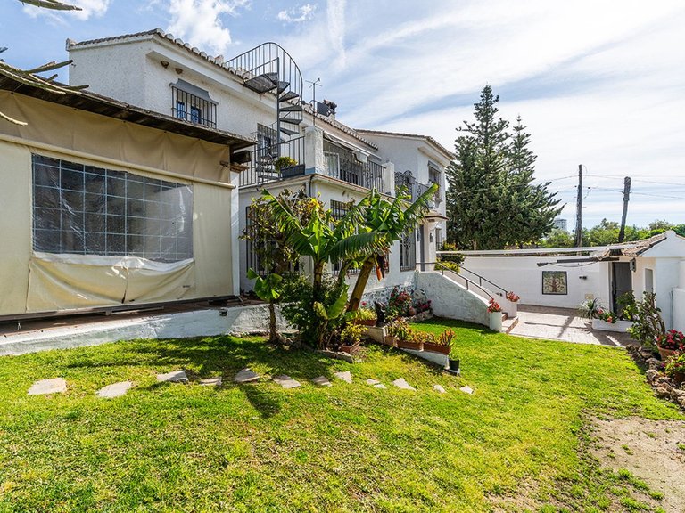 Villa for Sale in Costa del Sol Rio Real Golf, Malaga 33