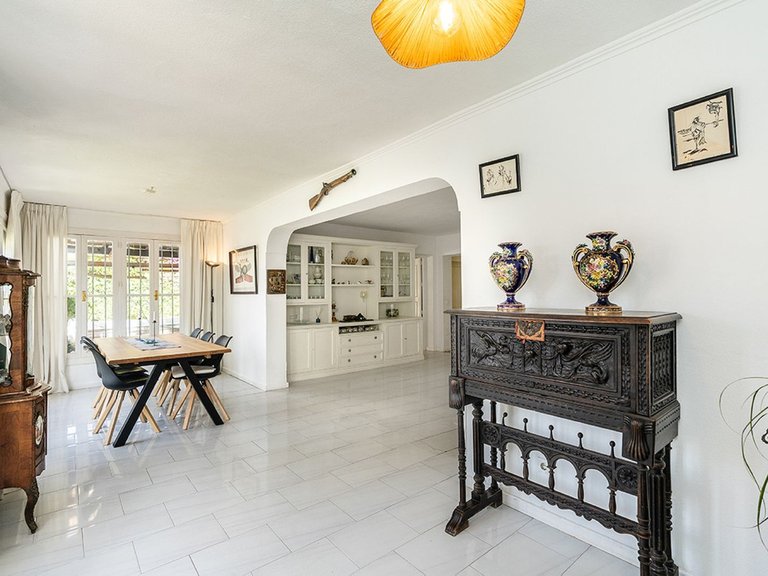 Villa for Sale in Costa del Sol Rio Real Golf, Malaga 6