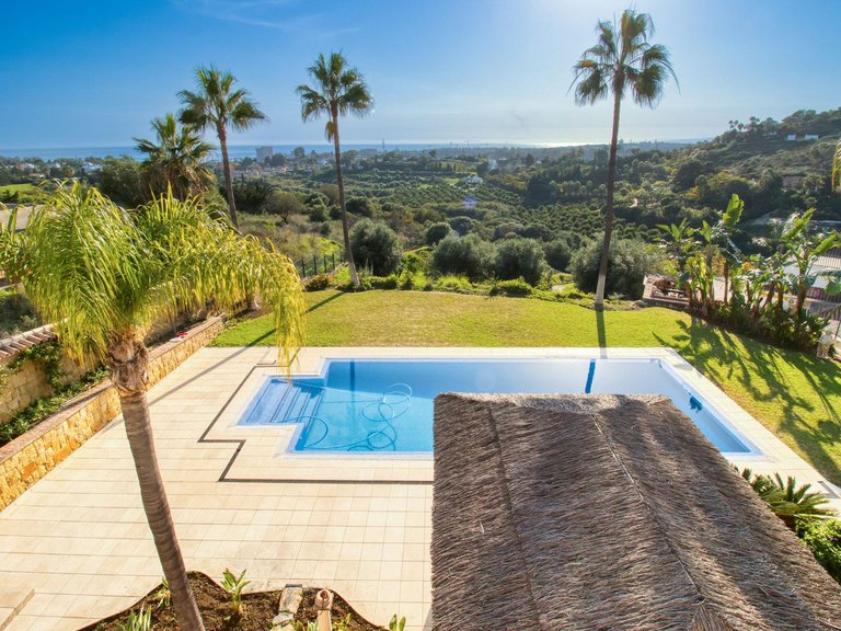Villa for Sale in Estepona, Malaga 7