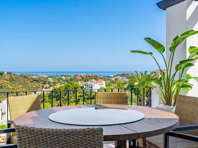 Apartment for Sale in La Quinta, Malaga 13