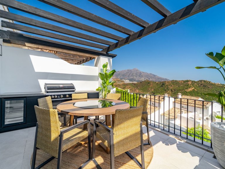 Apartment for Sale in La Quinta, Malaga 14