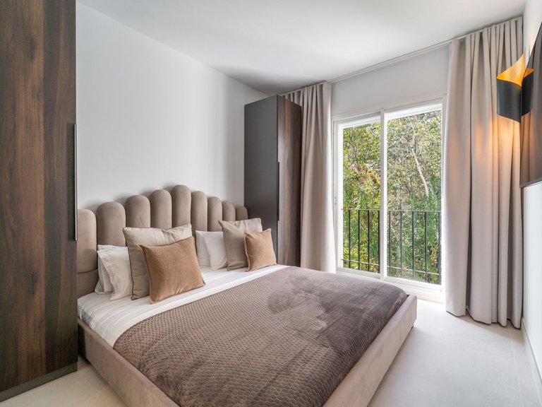 Apartment for Sale in La Quinta, Malaga 31