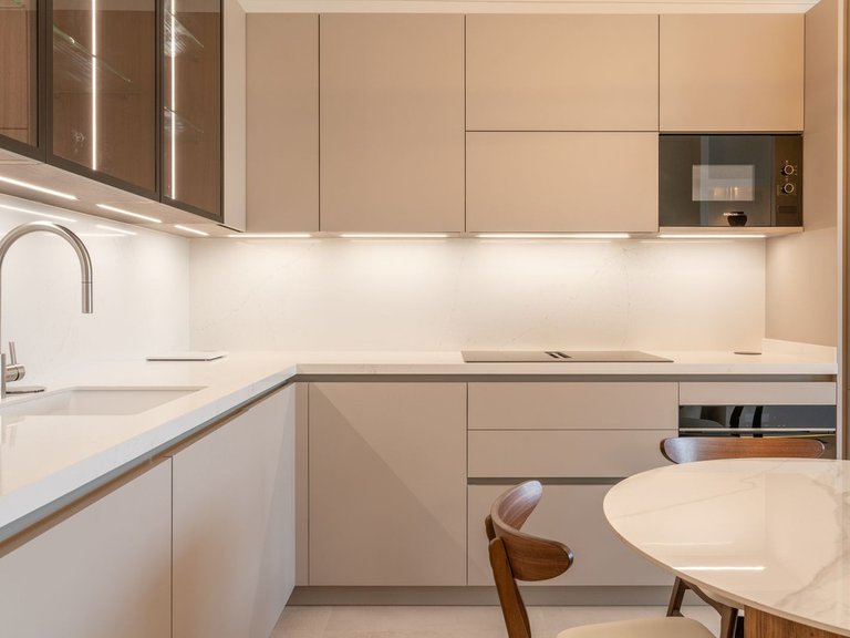 Apartment for Sale in La Quinta, Malaga 9