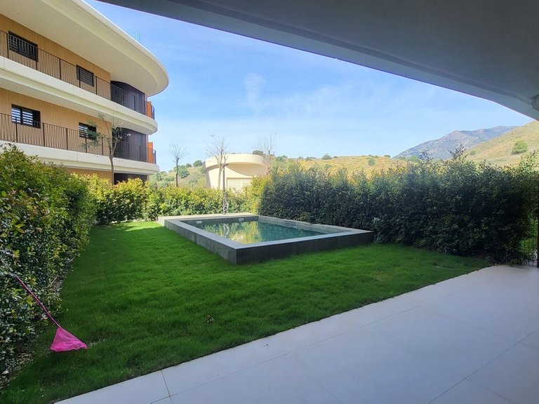 Apartment for Sale in Higueron, Malaga 15