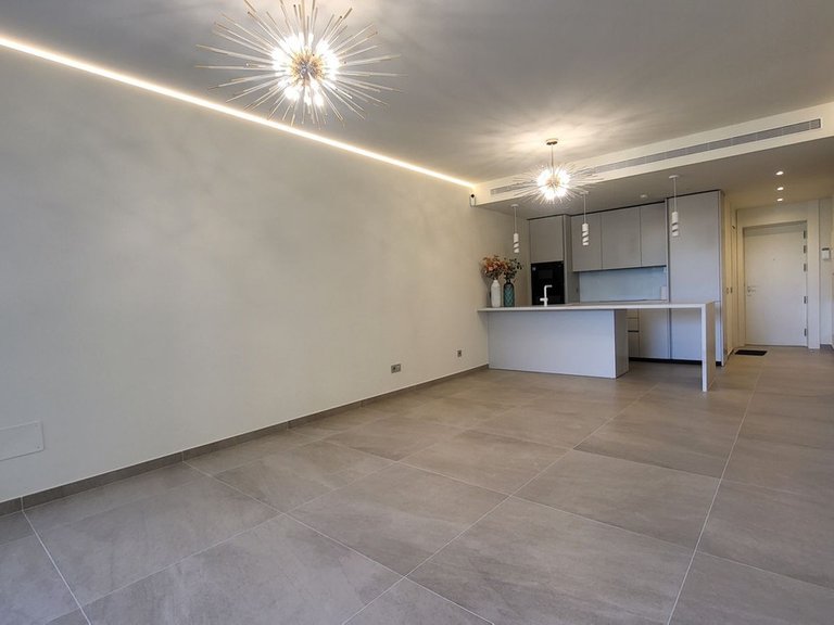 Apartment for Sale in Higueron, Malaga 6