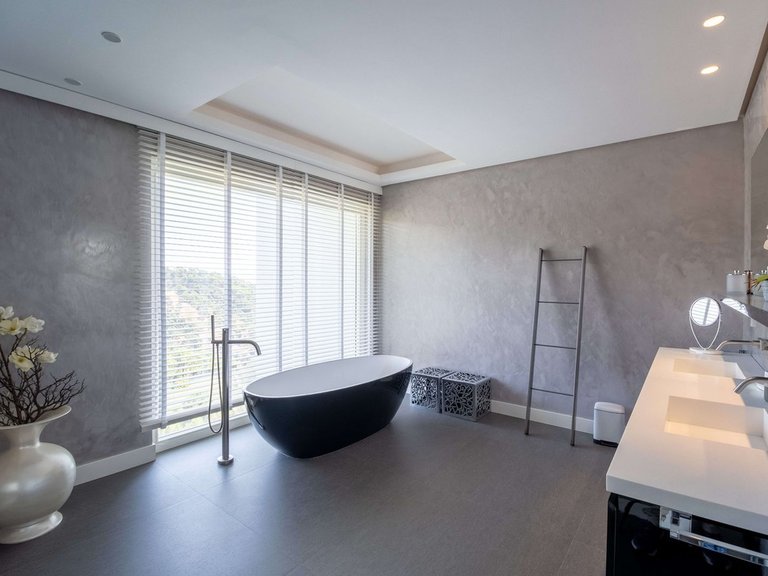 Villa for Sale in La Zagaleta, Malaga 18