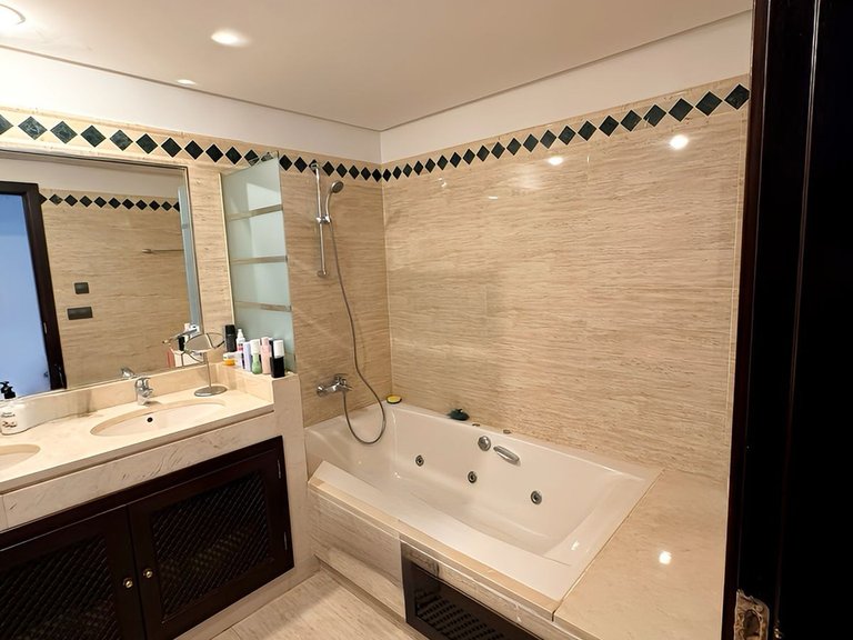 Apartment for Sale in Ojén, Malaga 19