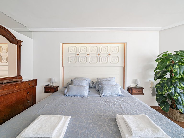 Apartment for Sale in Marbella, Malaga 15