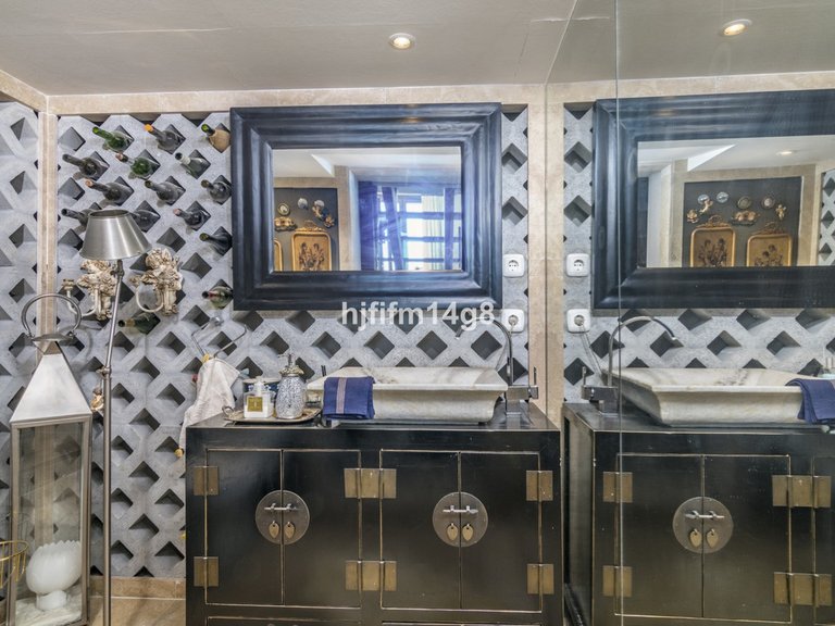 Villa for Sale in La Heredia, Malaga 17