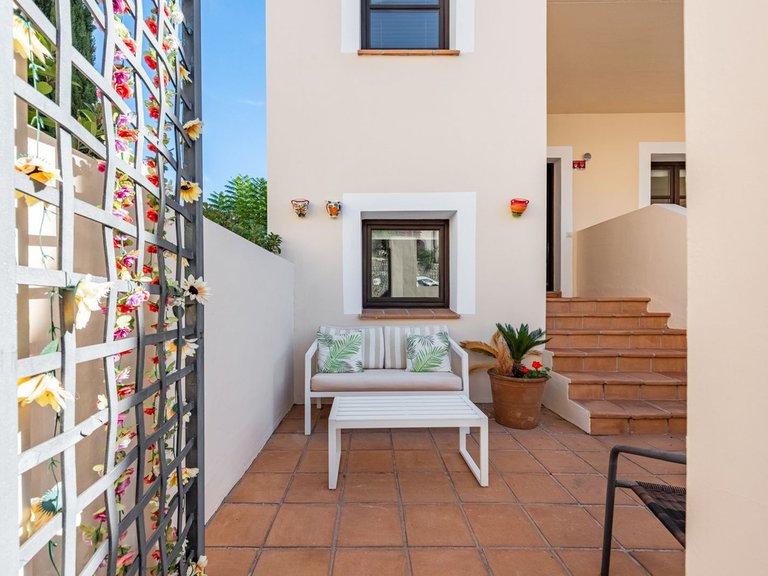 Villa for Sale in Benahavís, Malaga 12