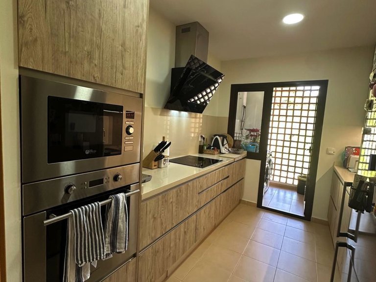 Apartment for Sale in Valle Romano, Malaga 18