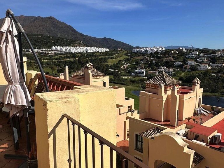 Apartment for Sale in Valle Romano, Malaga 4